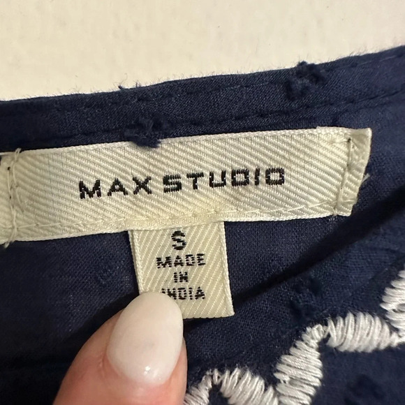 Max Studio Navy and Floral Long Sleeve Blouse - Picture 3 of 4